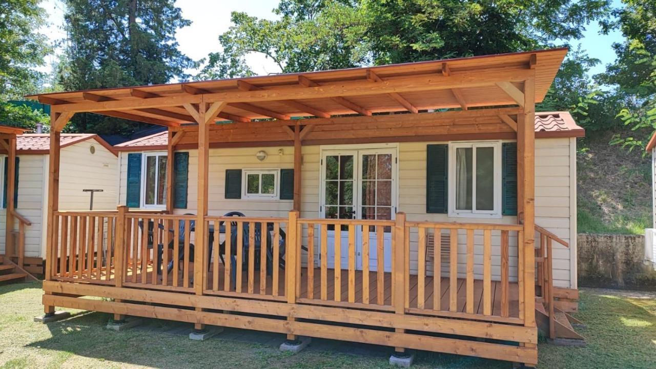 Camping Village Il Poggetto Troghi المظهر الخارجي الصورة