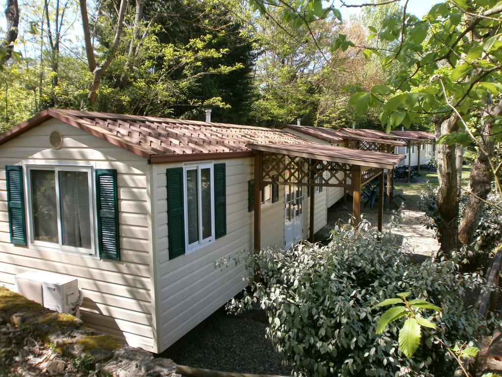 Camping Village Il Poggetto Troghi المظهر الخارجي الصورة