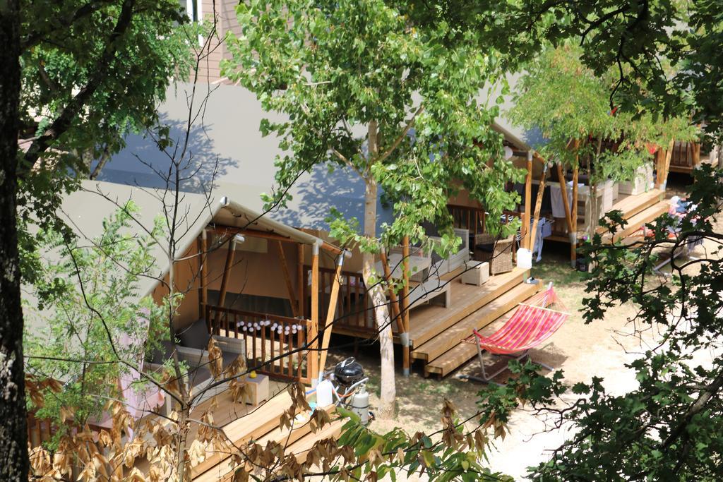 Camping Village Il Poggetto Troghi المظهر الخارجي الصورة